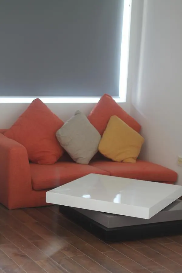 Benny'S City Hotel Сиануквиль