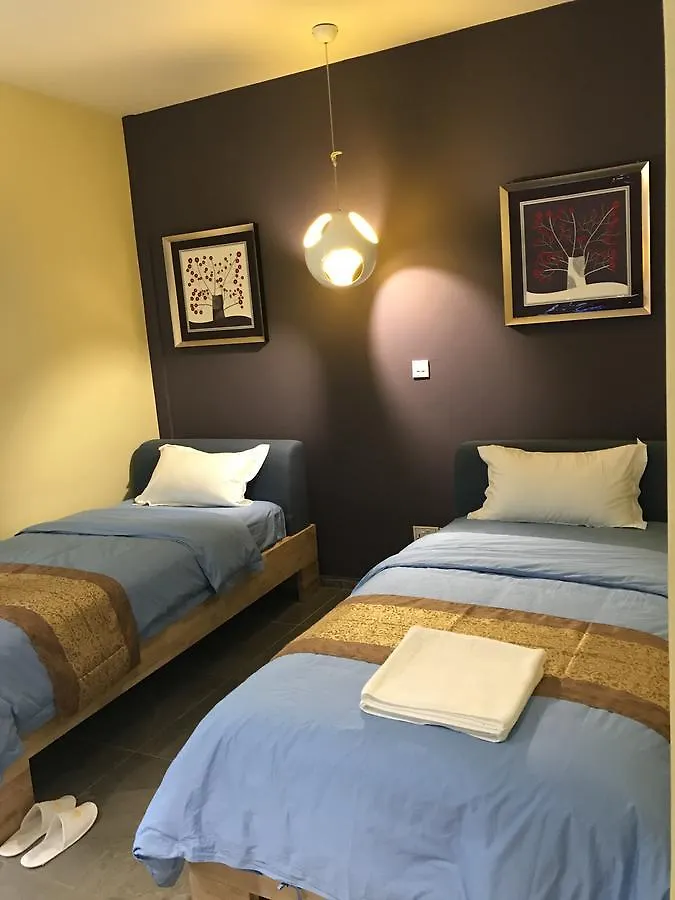 Benny'S City Hotel Сиануквиль